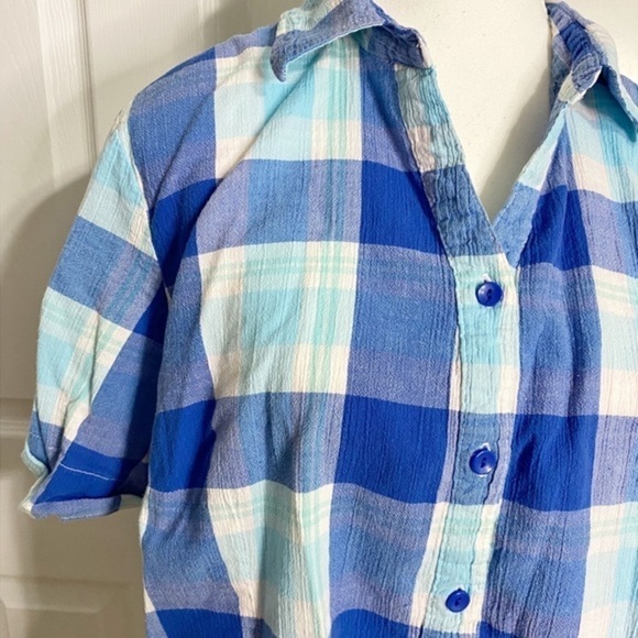 White Stag Blue Plaid Women's Short Sleeve Camp
Shirt - Picture 3 of 12
